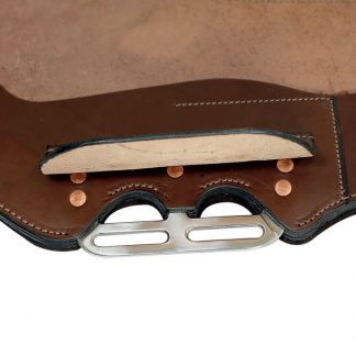 3 way rigging plate set into saddle panel