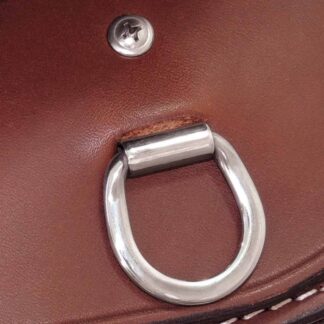 Example of Saddle casting dee in use.