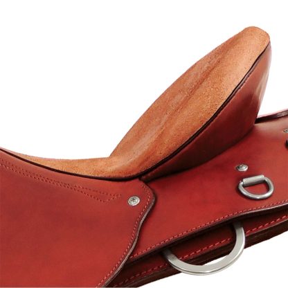 seamed-in seat of the Mareeba Drafter saddle